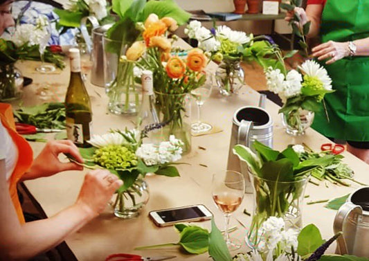 2. Friday, Nov. 13th, 6pm - Workshop - Fresh Fall Arrangement